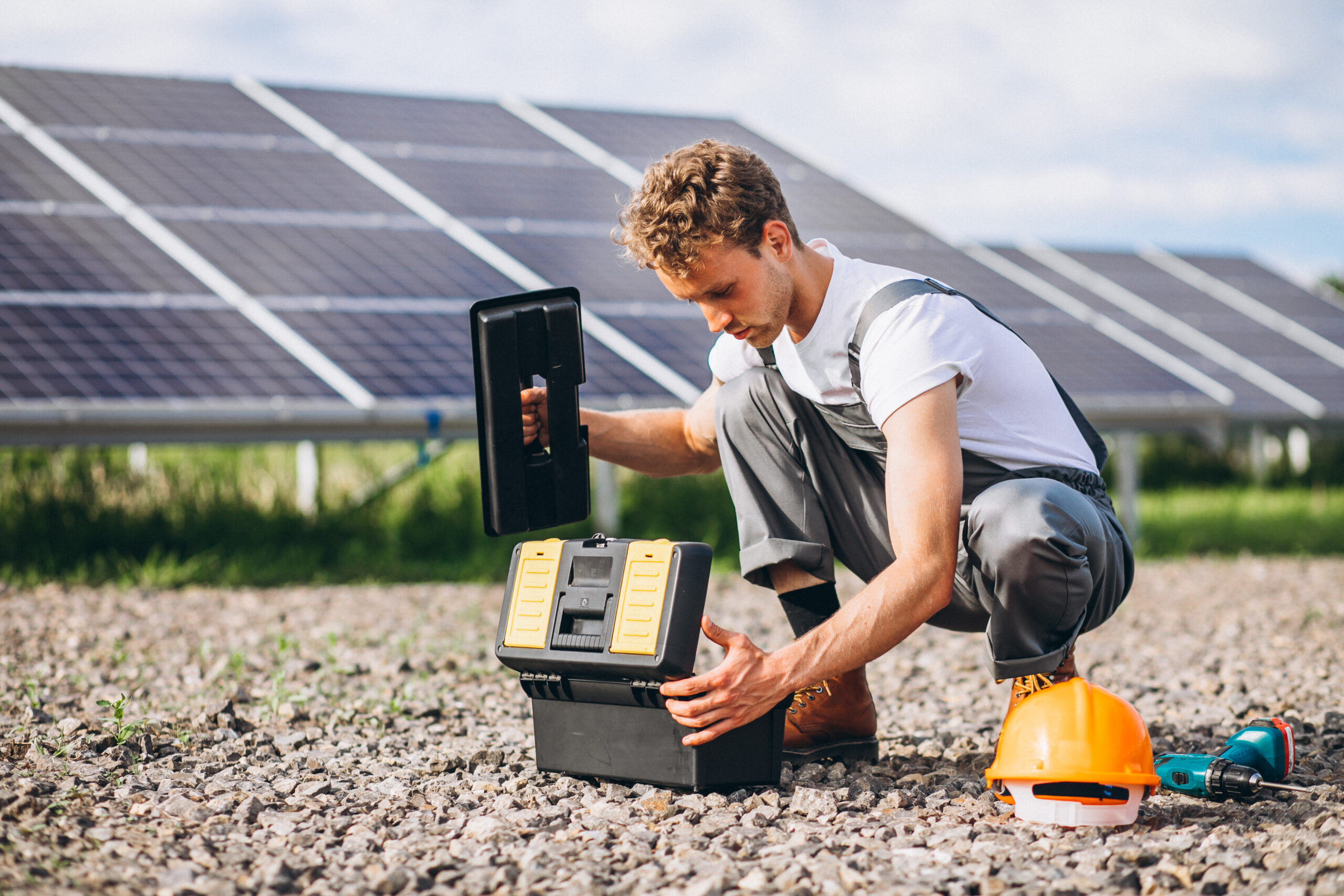 how long do solar panels last in Australia — SmartPower Electrical