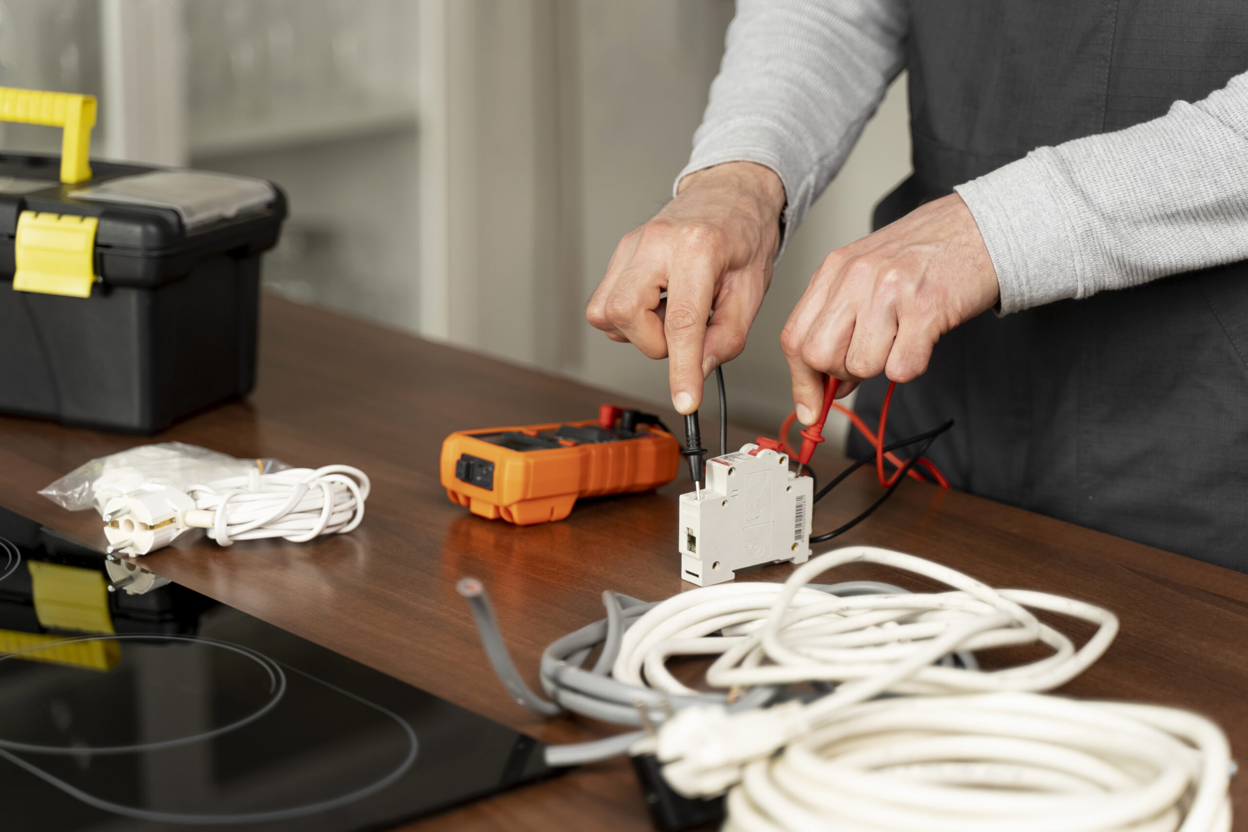 do solar panel need maintenance — SmartPower Electrical